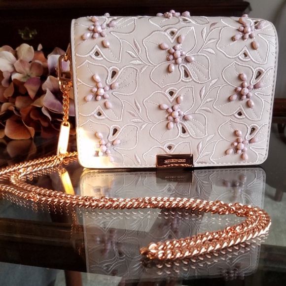 Michael Kors Handbags - NWT Michael Kors Jade Medium Gusset Clutch